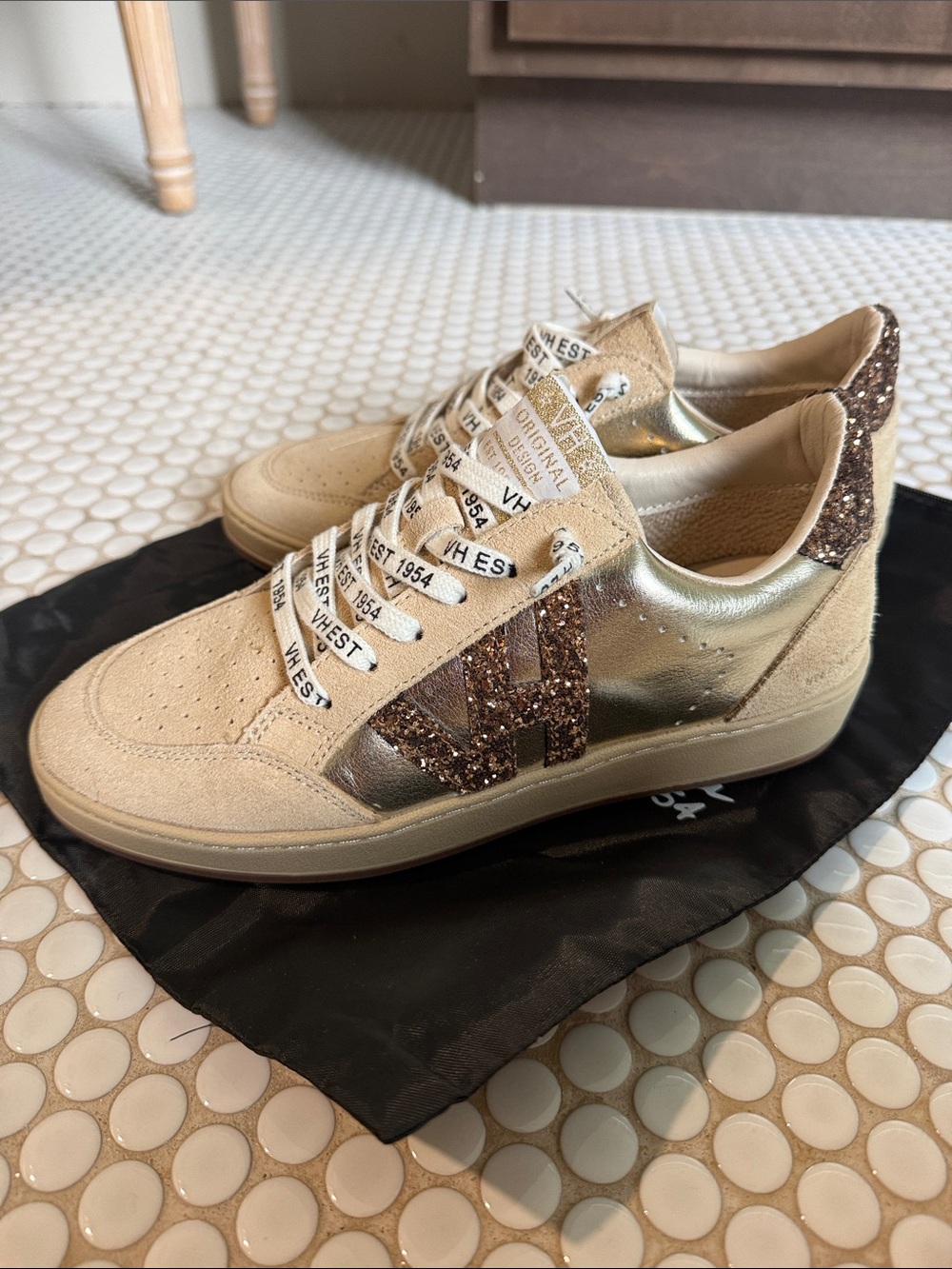 NEW Vintage Havana Gold, Beige & Brown Glitter Women's Sneaker with shoe bag